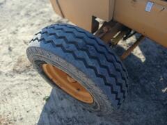 1992 CASE 586E - Image 4