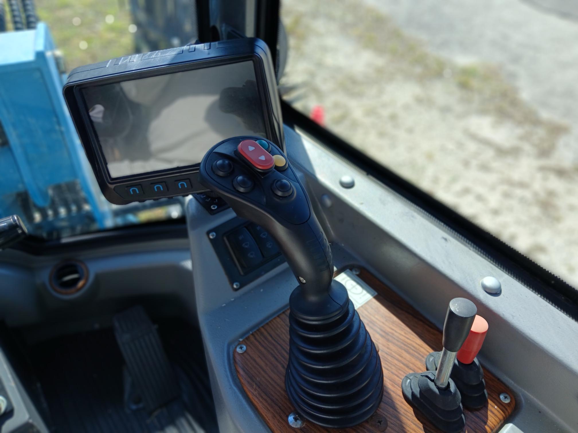 2023 EVERUN ERT2500F - Image 10