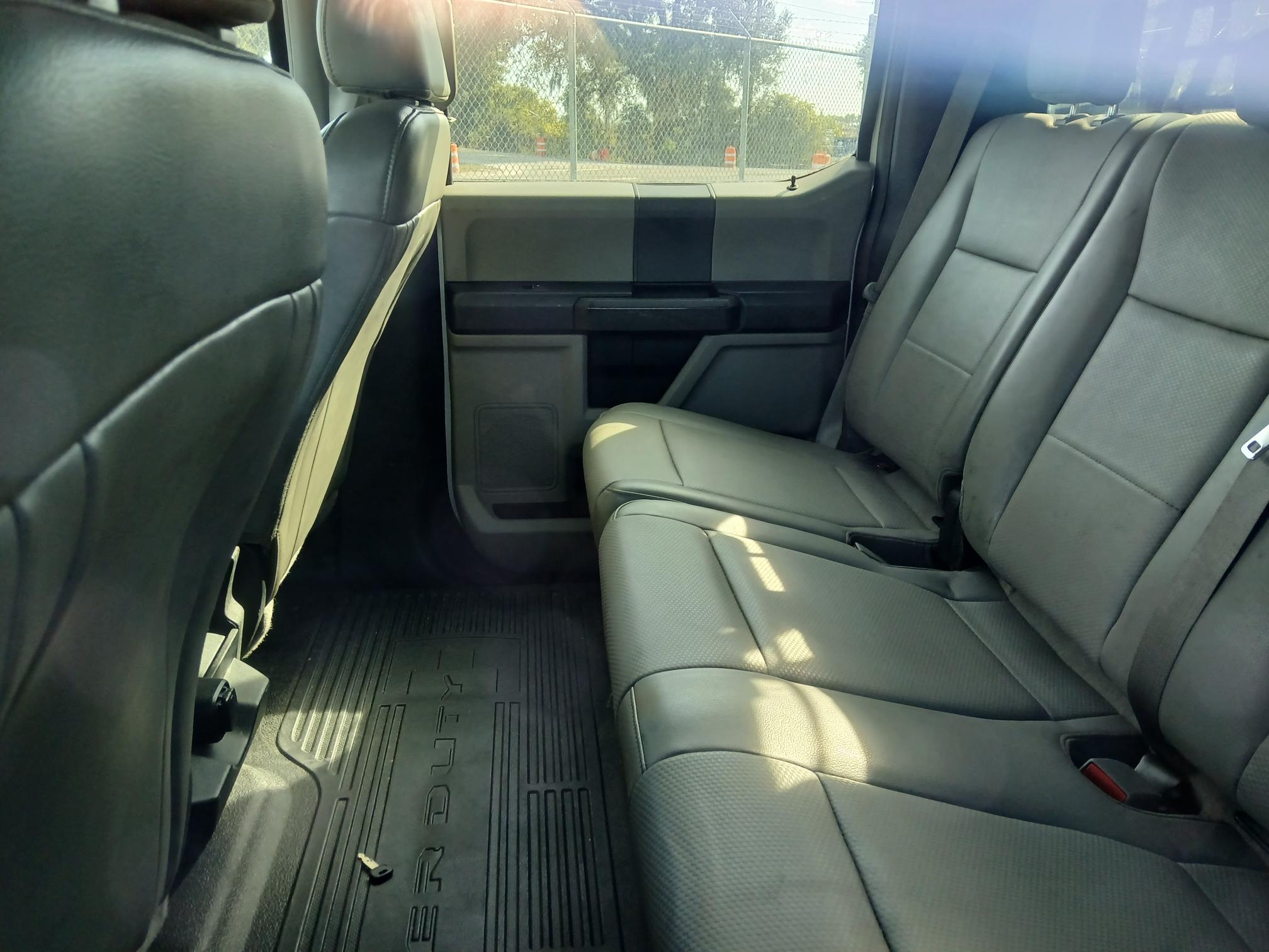 2019 FORD F450 - Image 13