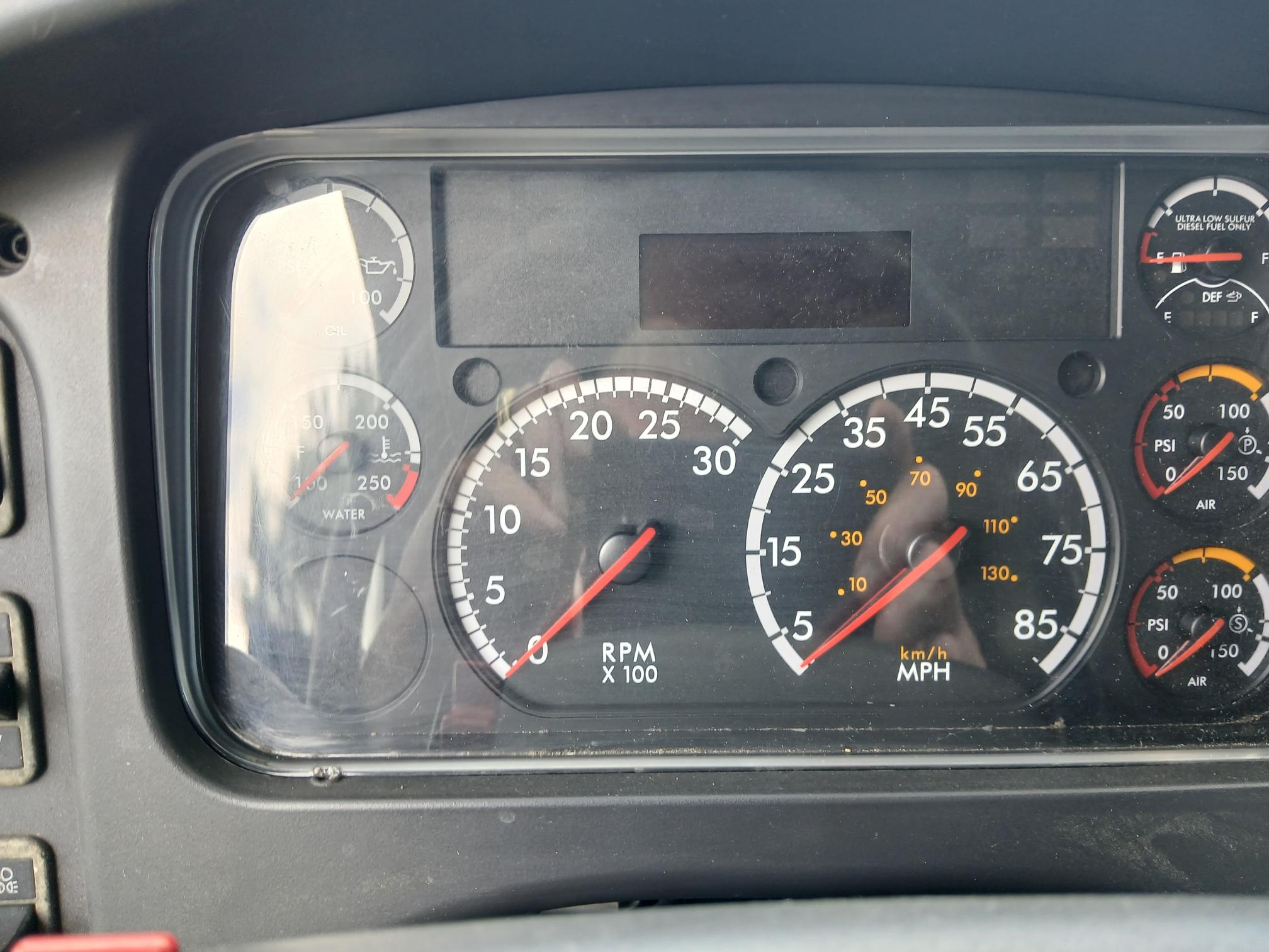 2016 FREIGHTLINER M2 106 - Image 11