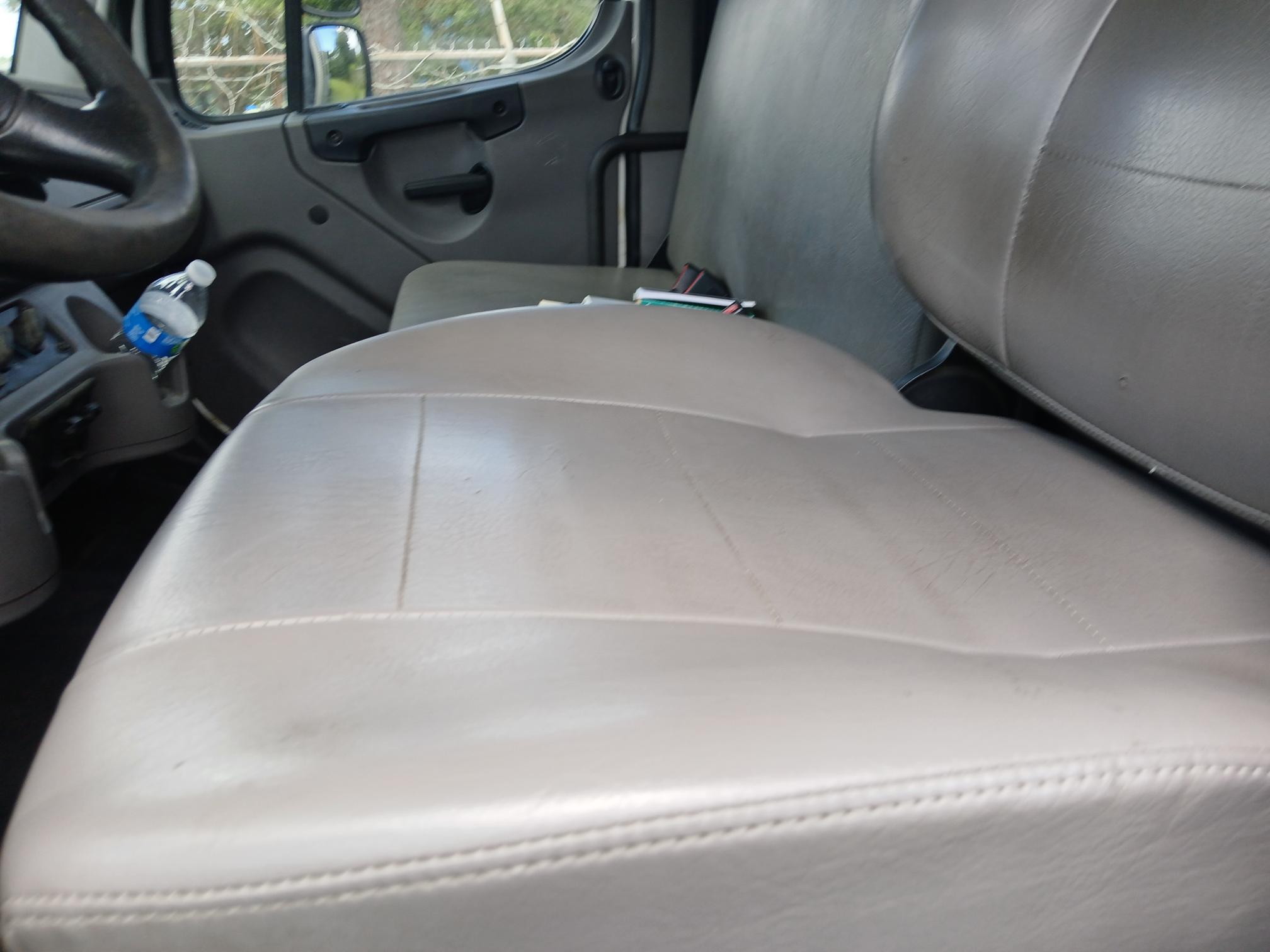 2016 FREIGHTLINER M2 106 - Image 13