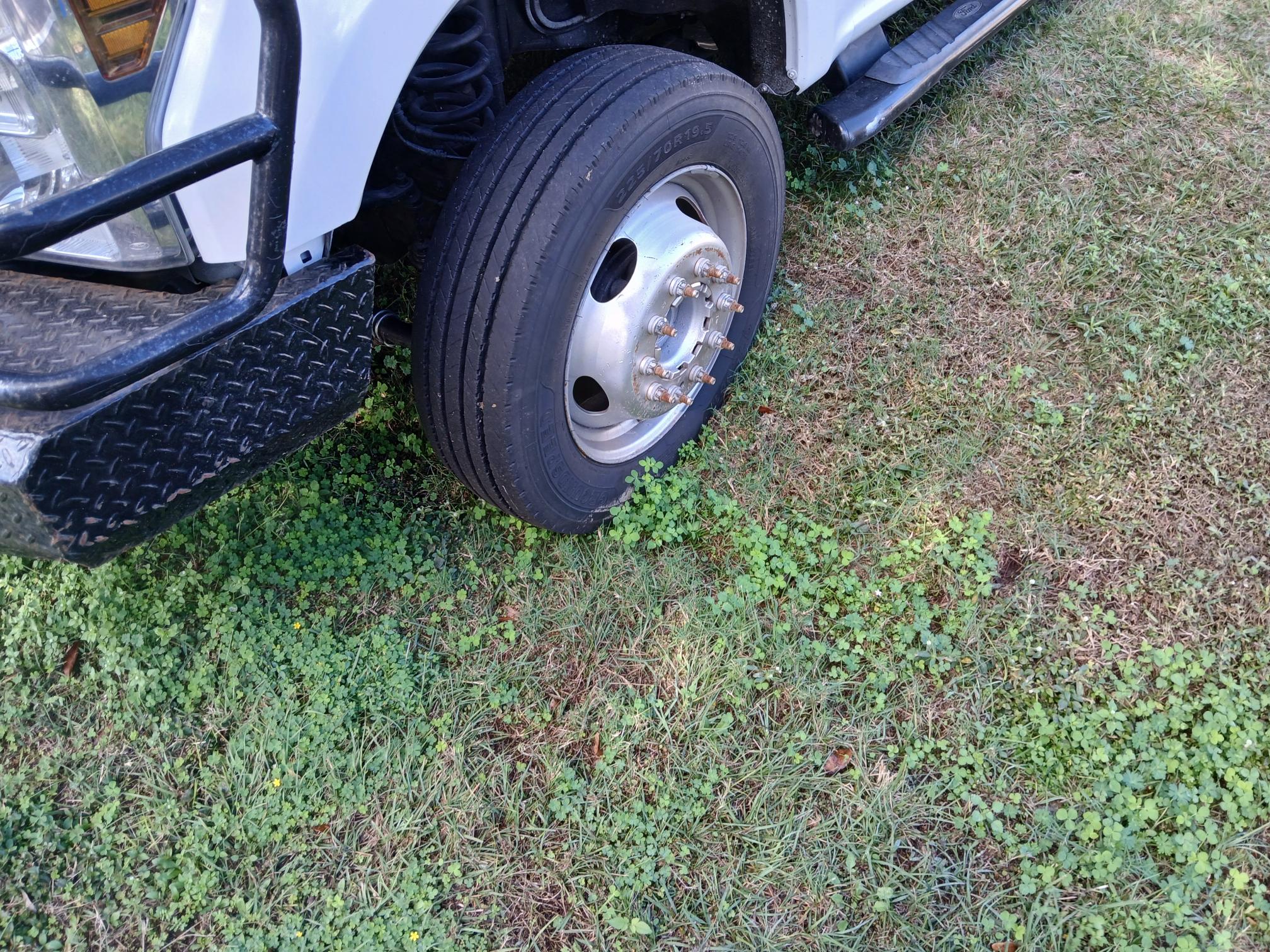 FORD F550 - Image 11