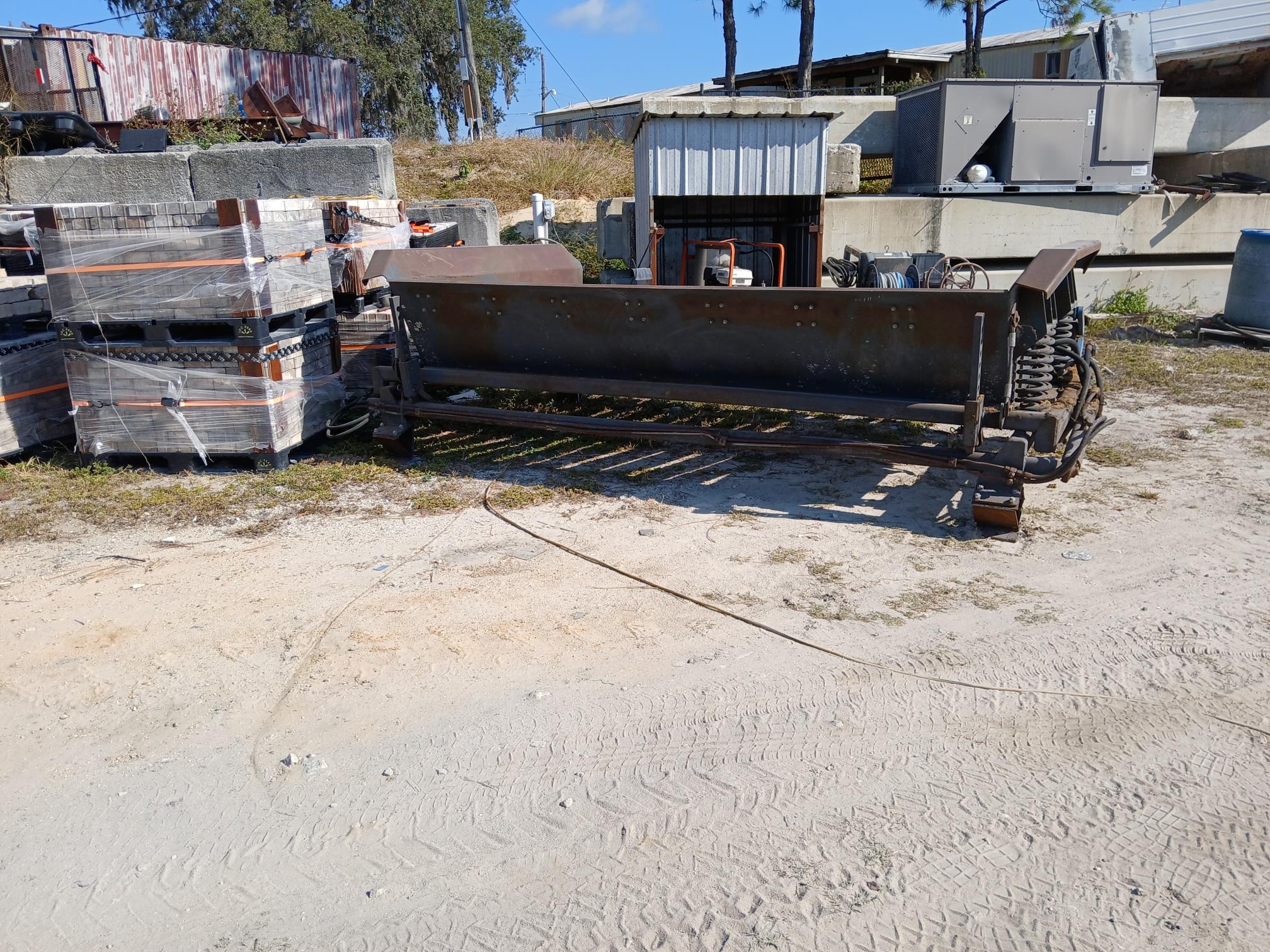 2014 GRIZZLY Unknown - Image 9