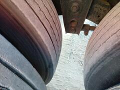 1998 UTILITY Flatbed - Image 5