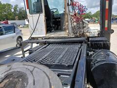 2002 OTTAWA YT30 - Image 3