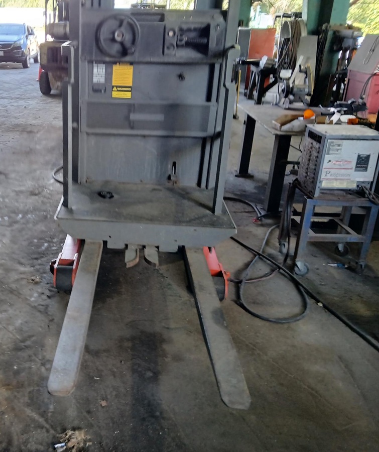 2022 PRIME-MOVER 0E35 - view 2 of 15