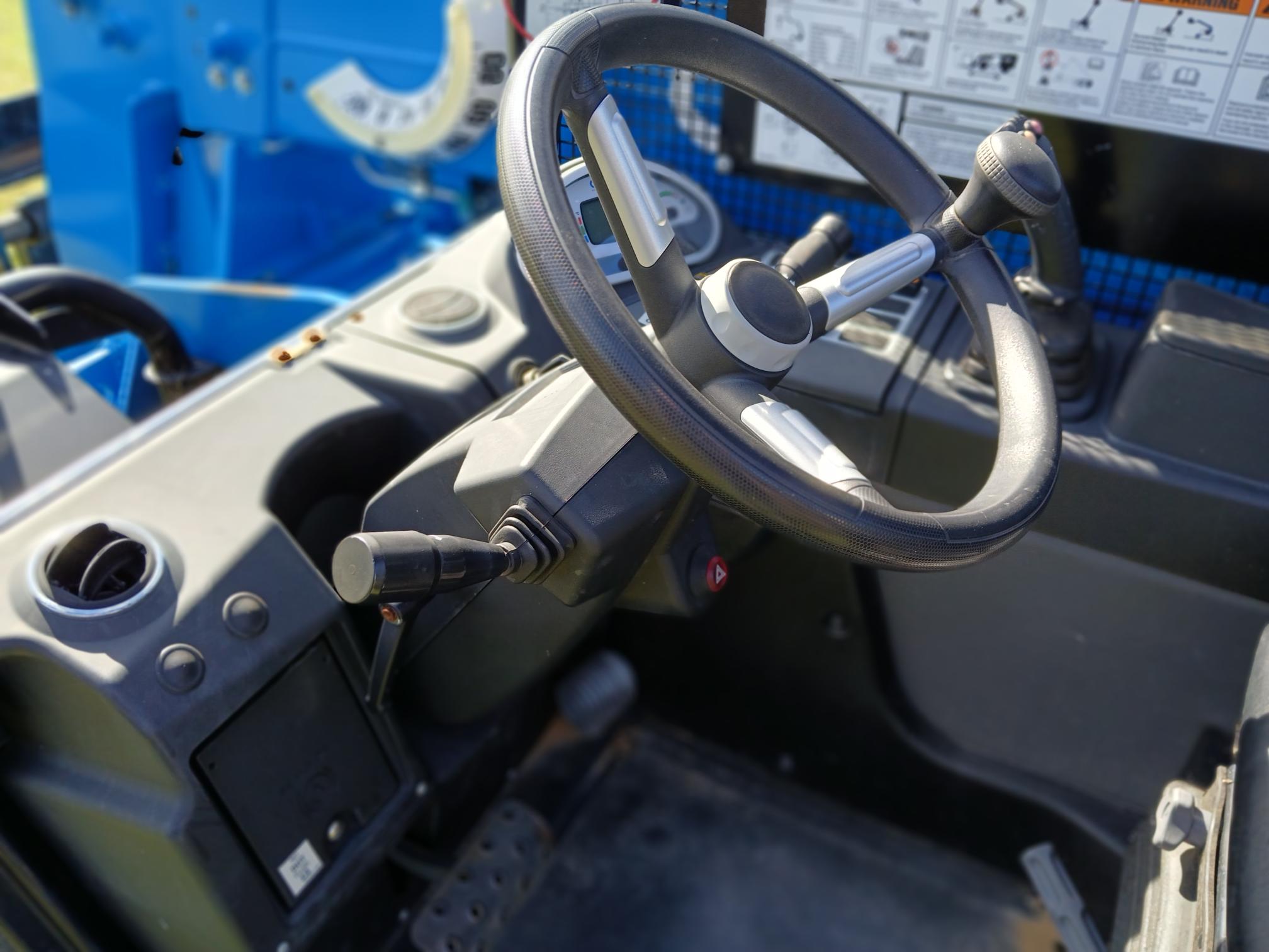 2023 GENIE GTH 5519 - Image 5