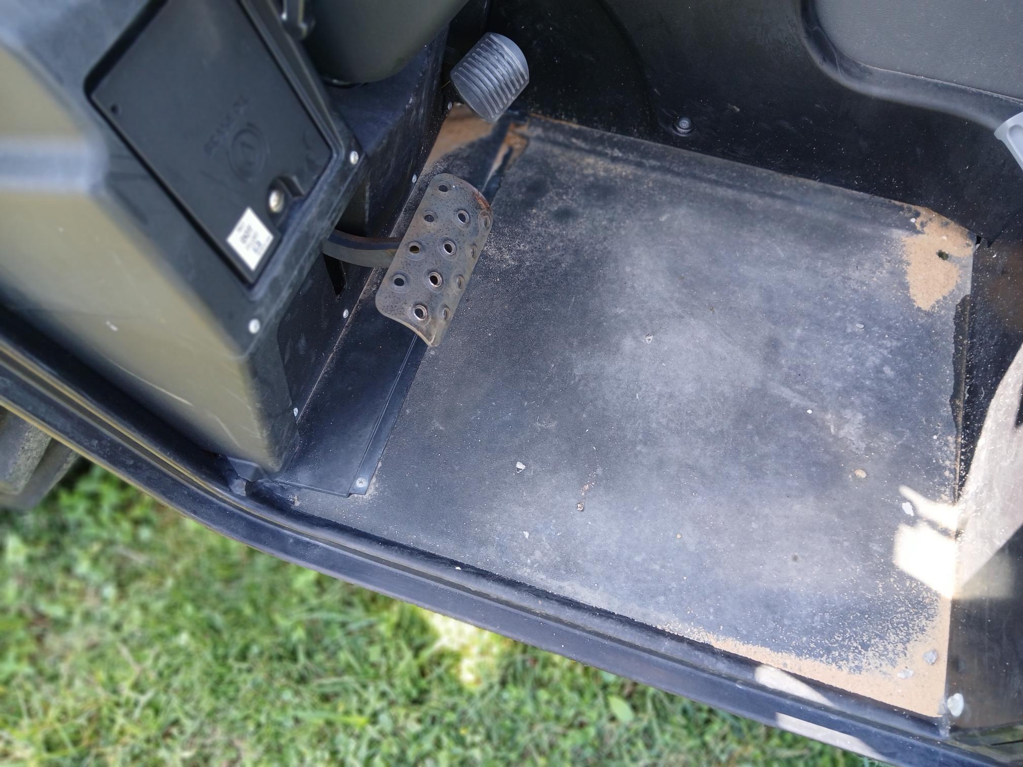 2023 GENIE GTH 5519 - view 9 of 15