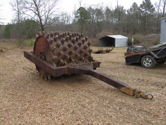 2000 CUSTOM BUILT 4 foot Pull Behind - Image 2