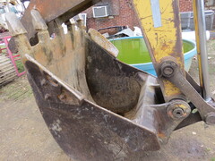 1994 DEERE 490E - Image 18