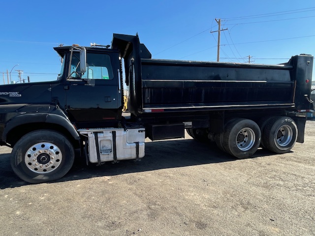 1995 FORD L-9000 AeroMax - Image 3