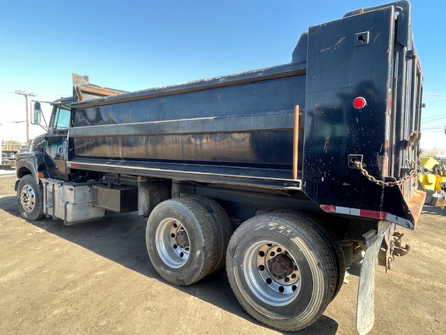 1995 FORD L-9000 AeroMax - view 4 of 13