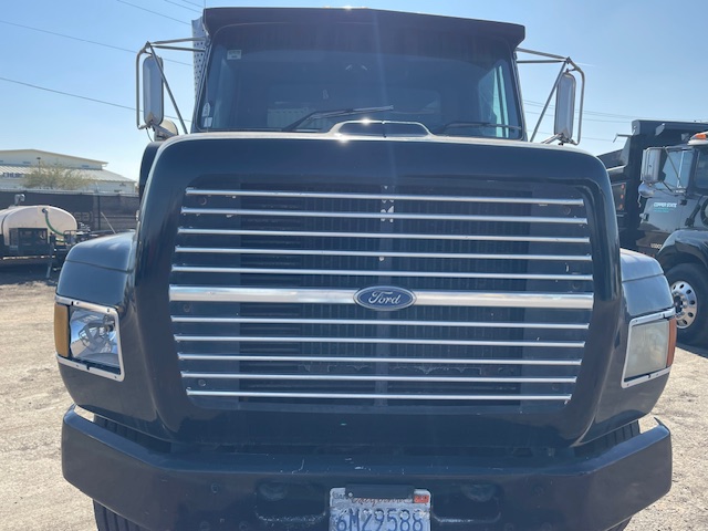 1995 FORD L-9000 AeroMax - view 7 of 13