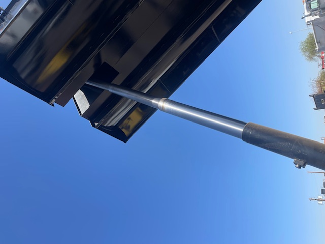 2009 PETERBILT 388 - view 11 of 13