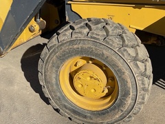 2019 DEERE 210L EP - Image 11