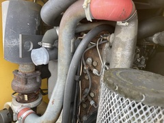 2004 NEW HOLLAND LS 180 - Image 19