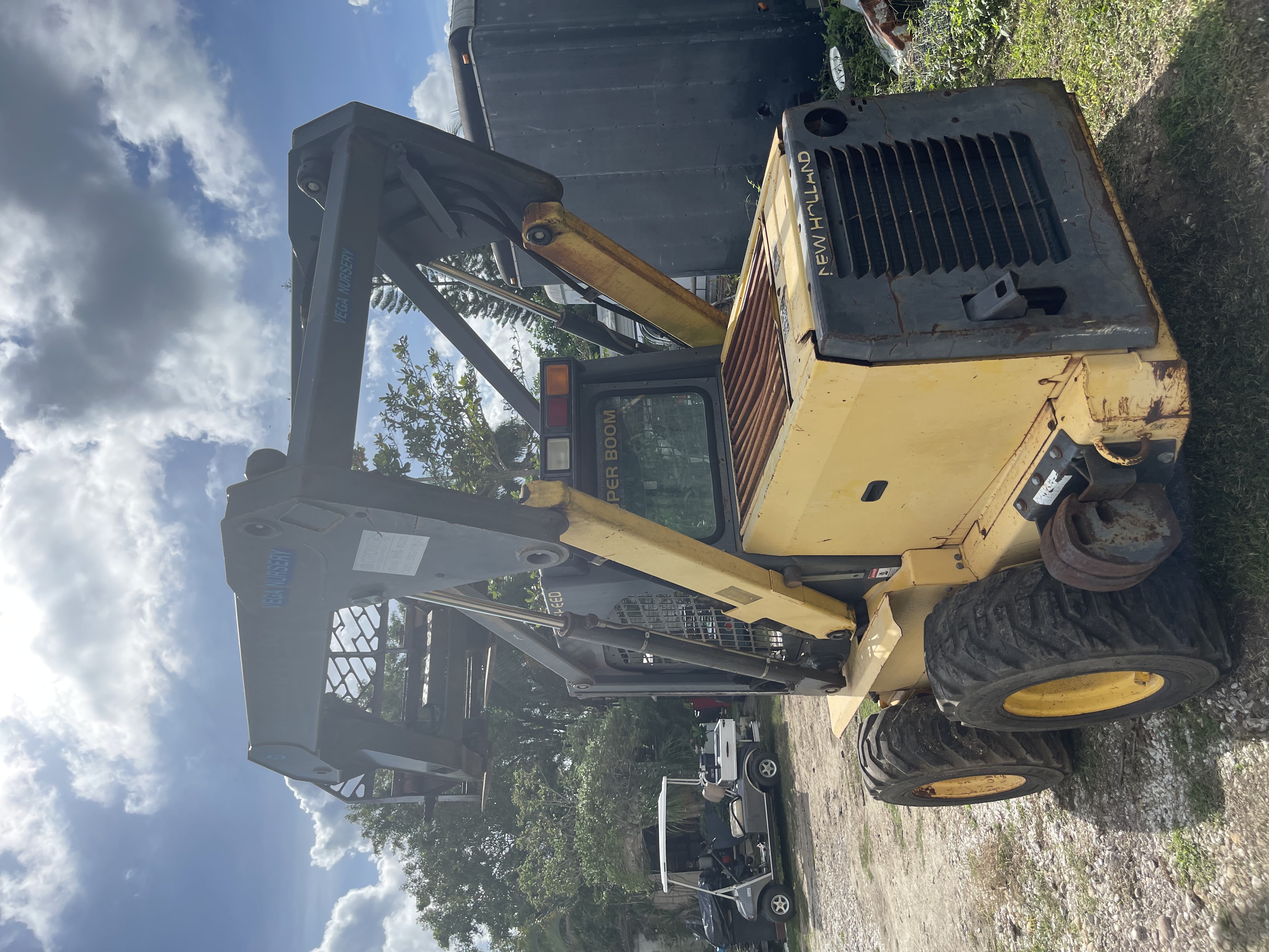 2004 NEW HOLLAND LS 180 - Image 5