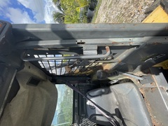 2004 NEW HOLLAND LS 180 - Image 12