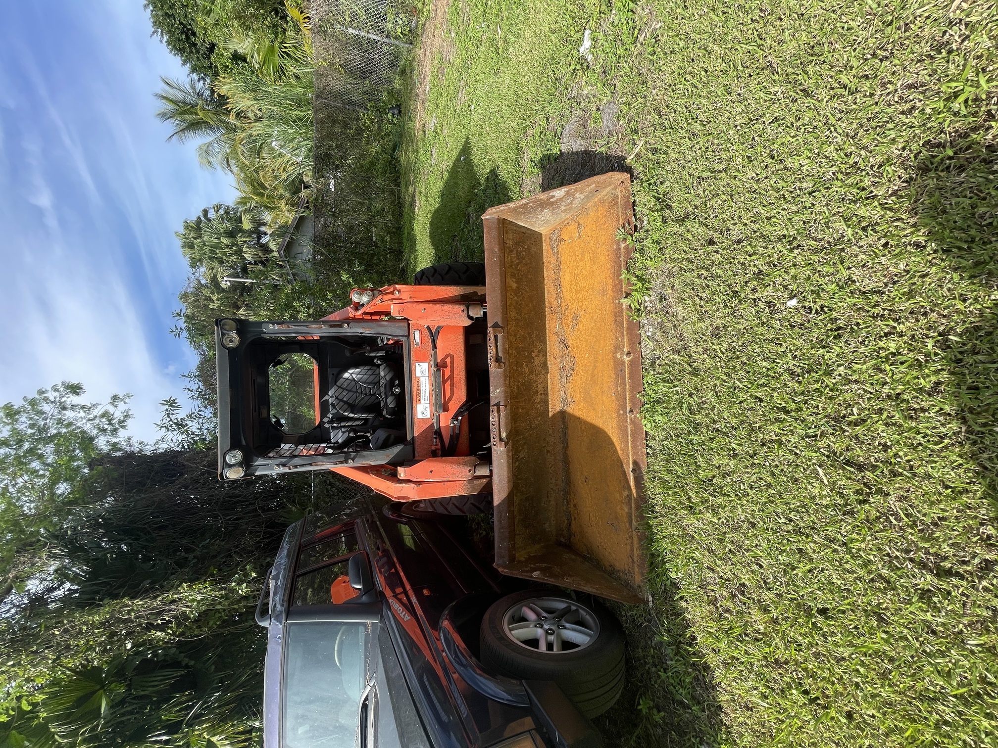 2016 KUBOTA SSV 75 - Image 2