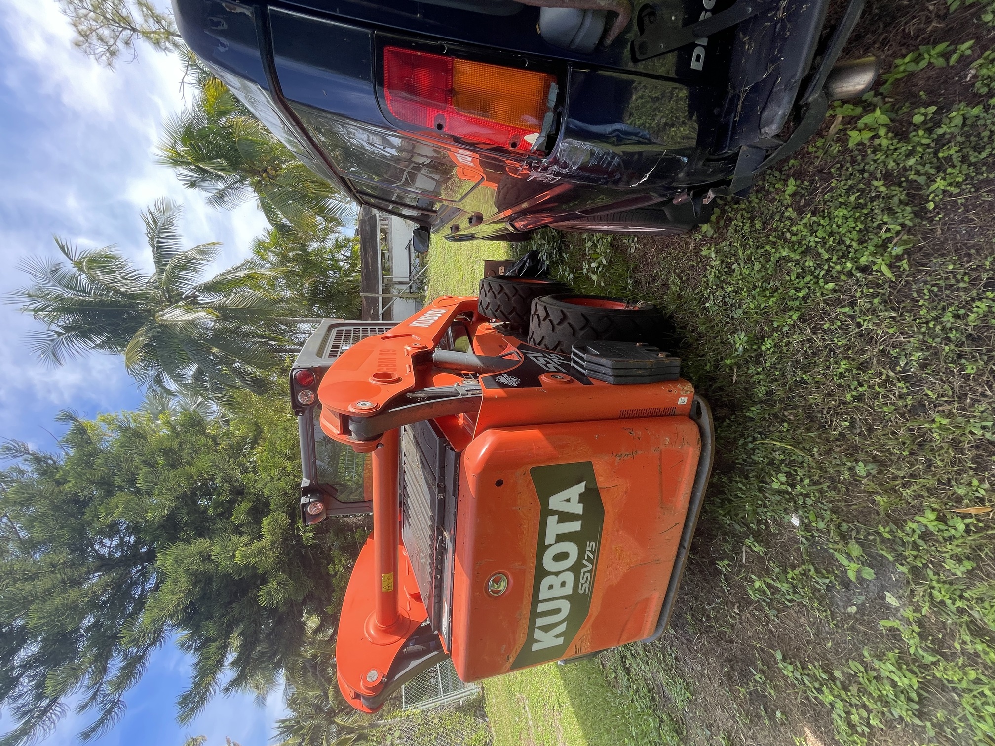 2016 KUBOTA SSV 75 - Image 8