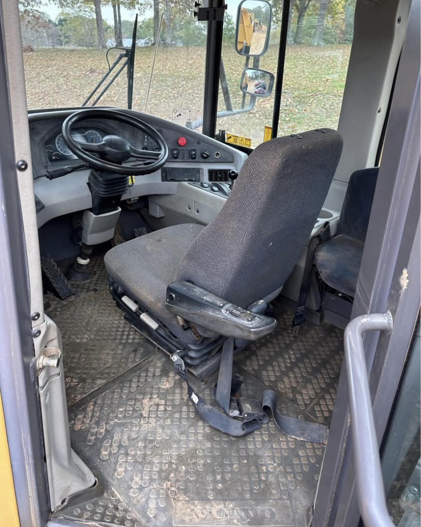 2012 VOLVO A30F - Image 8