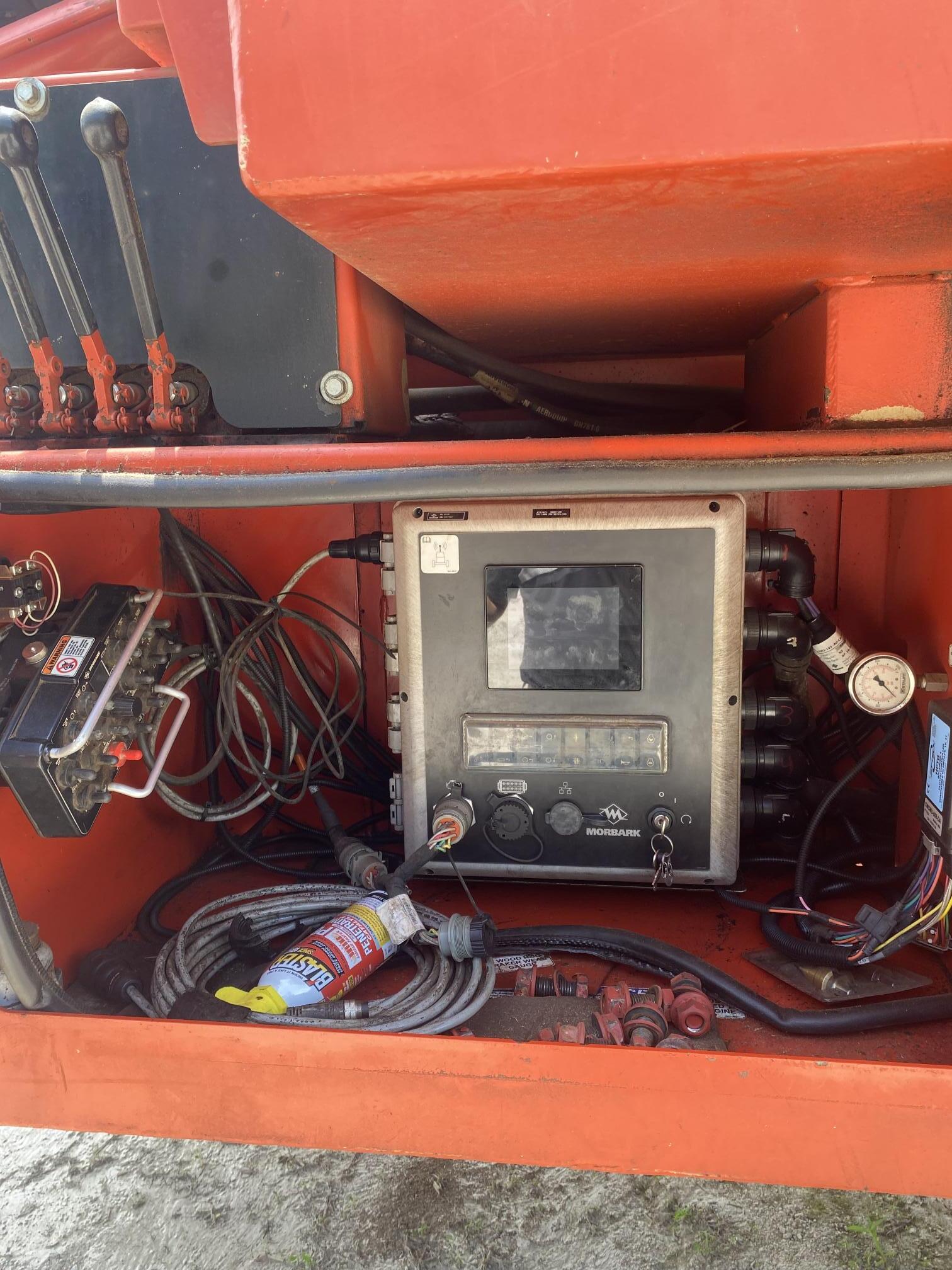 2018 MORBARK 6400XT - view 9 of 13