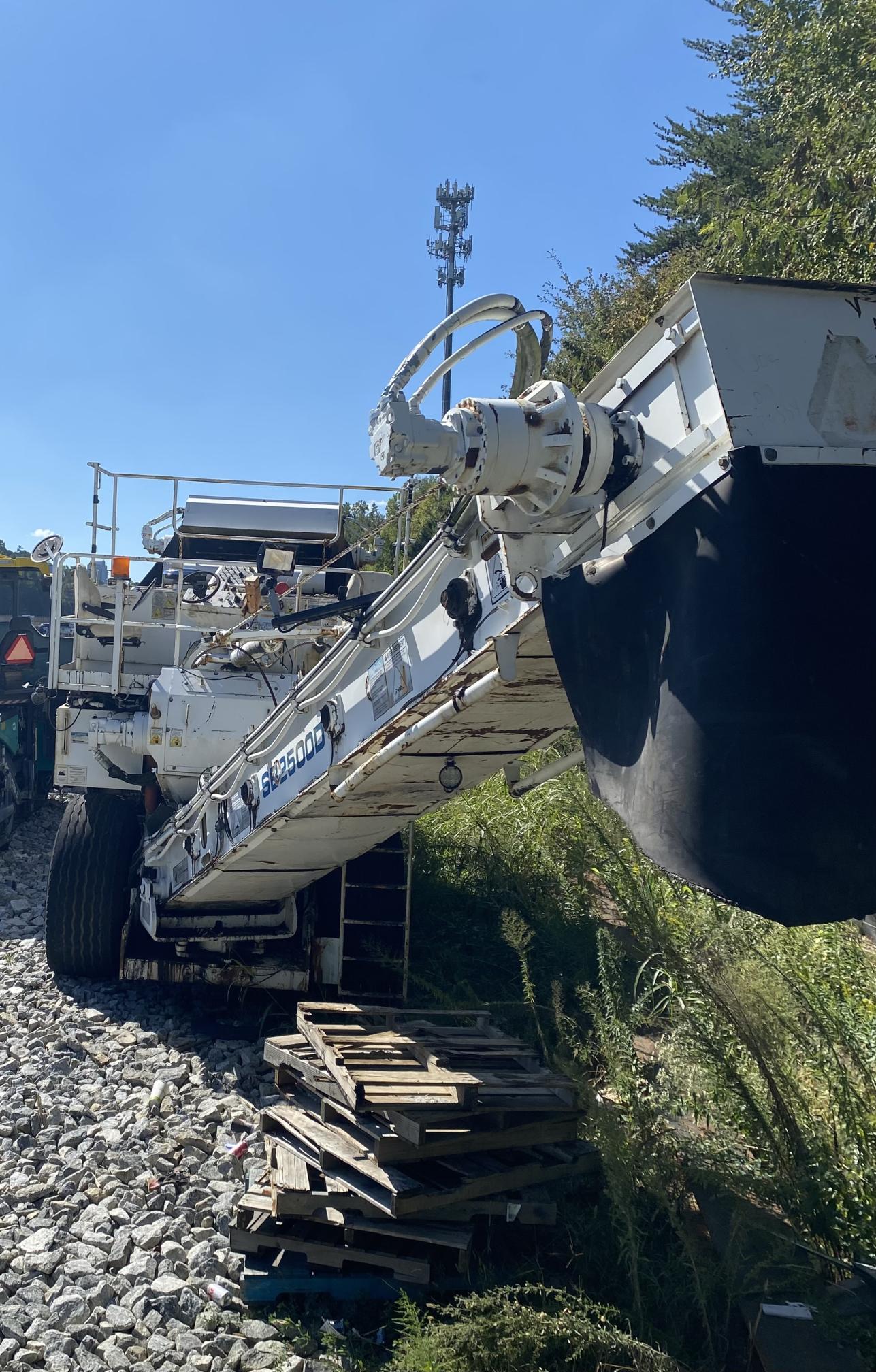 2011 ROADTEC SB2500D - view 8 of 12