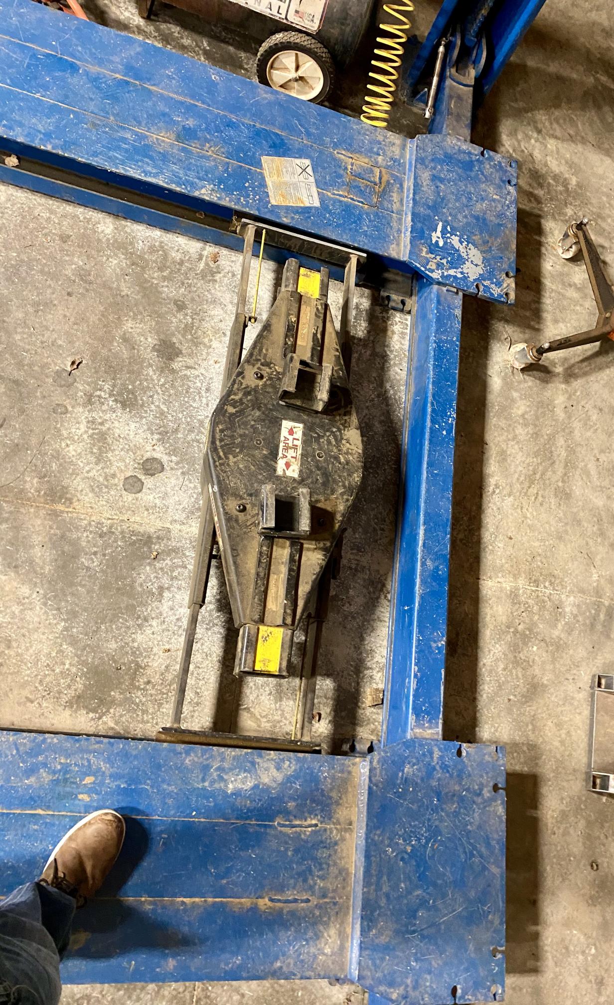 1997 BENDPAK BP-18 - view 10 of 12