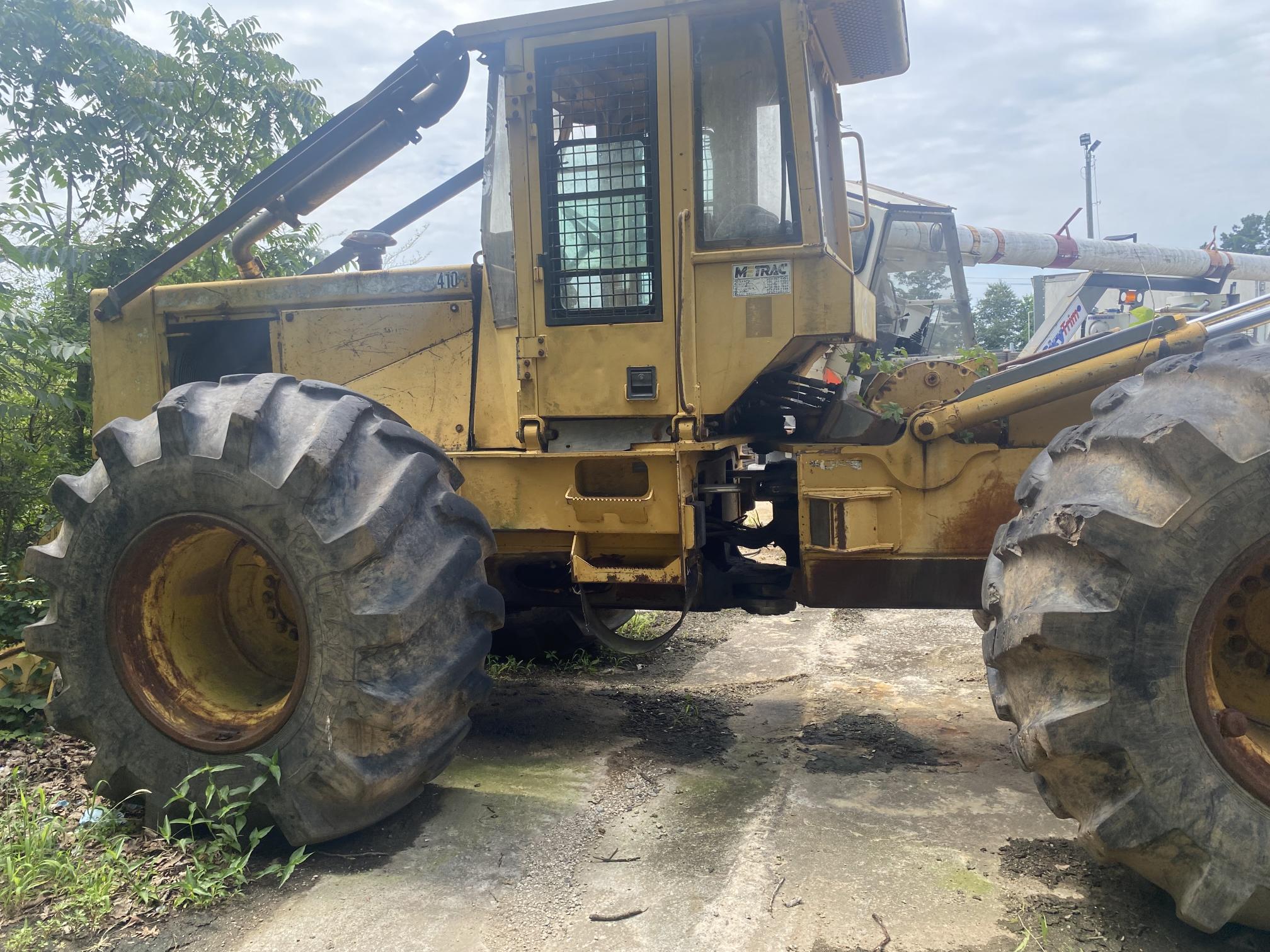 1999 DEERE 648G - view 2 of 13