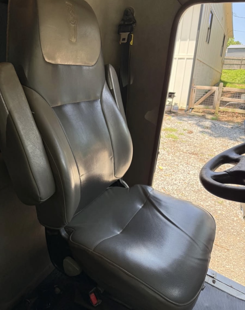 2012 KENWORTH T370 - view 8 of 10