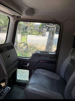 2012 KENWORTH T370 - Image 5