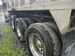 2019 PETERBILT 365 - Image 10