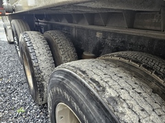 2019 PETERBILT 365 - Image 8