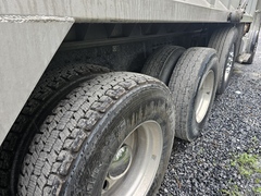 2019 PETERBILT 365 - Image 9