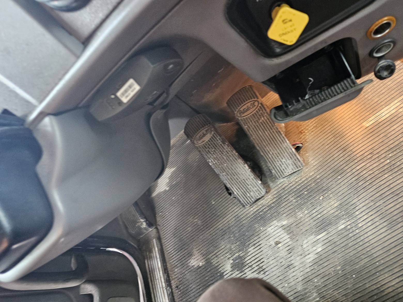 2019 PETERBILT 365 - Image 11