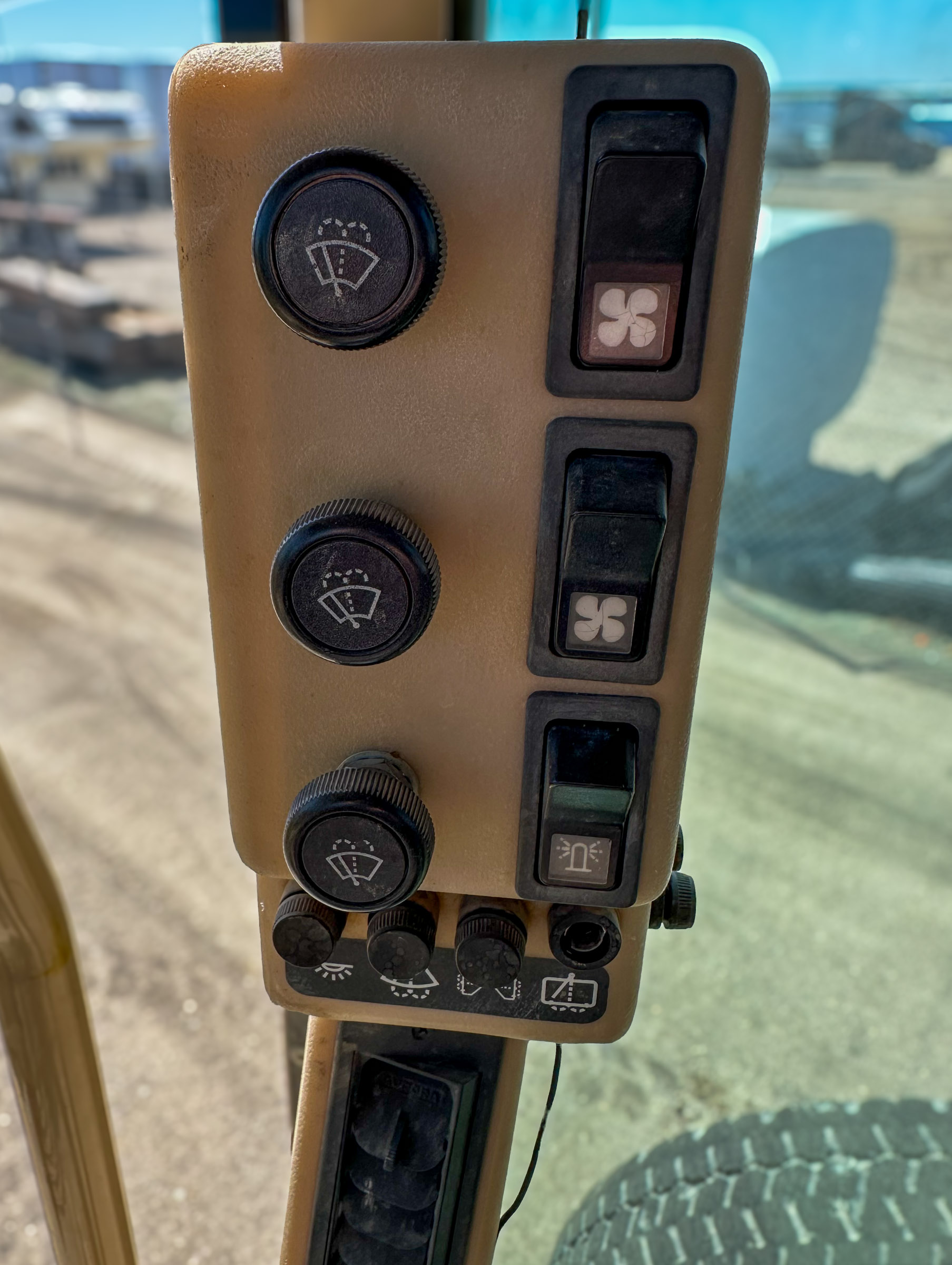 2000 CATERPILLAR 143H - view 13 of 21