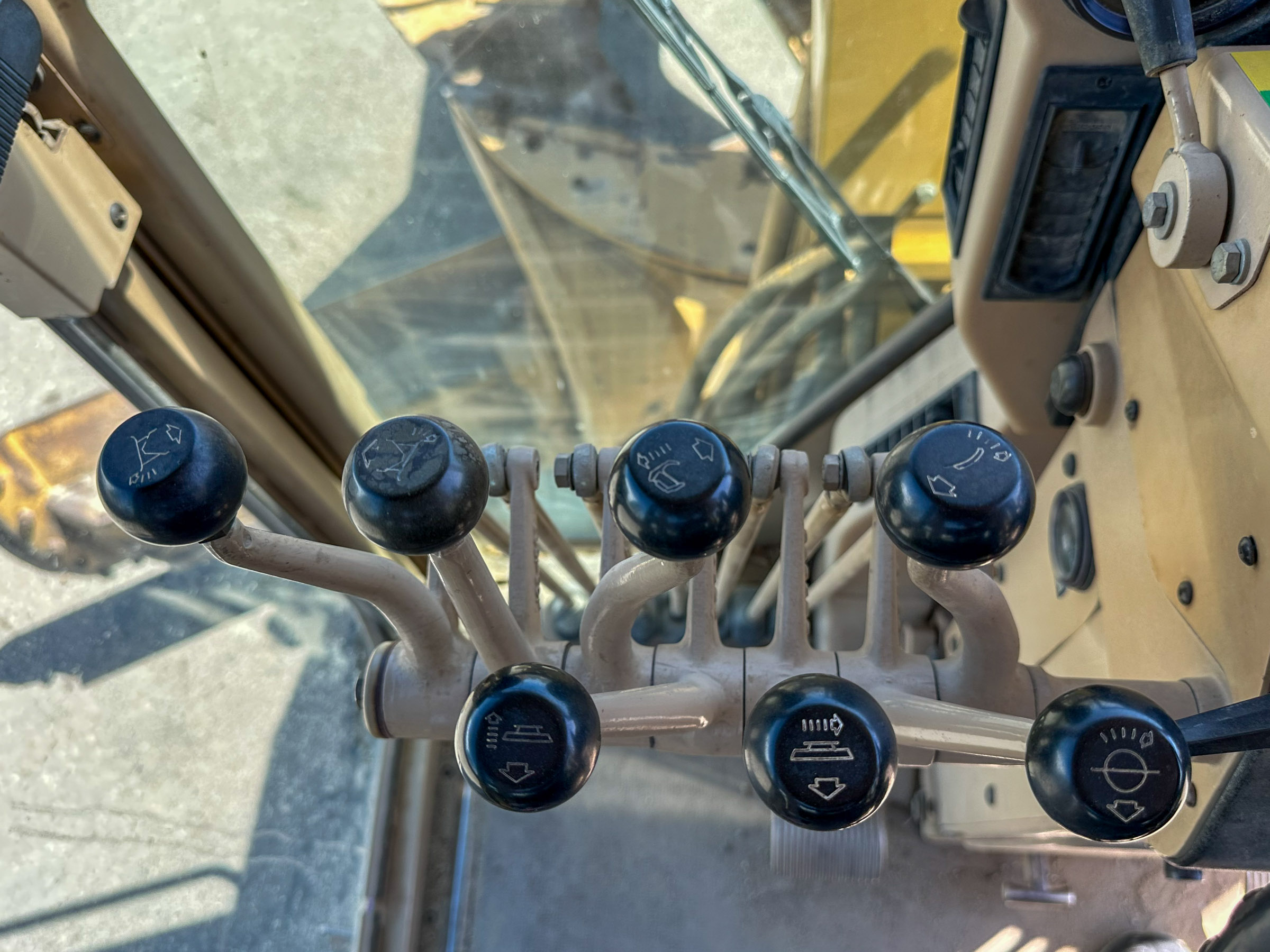 2000 CATERPILLAR 143H - view 15 of 21