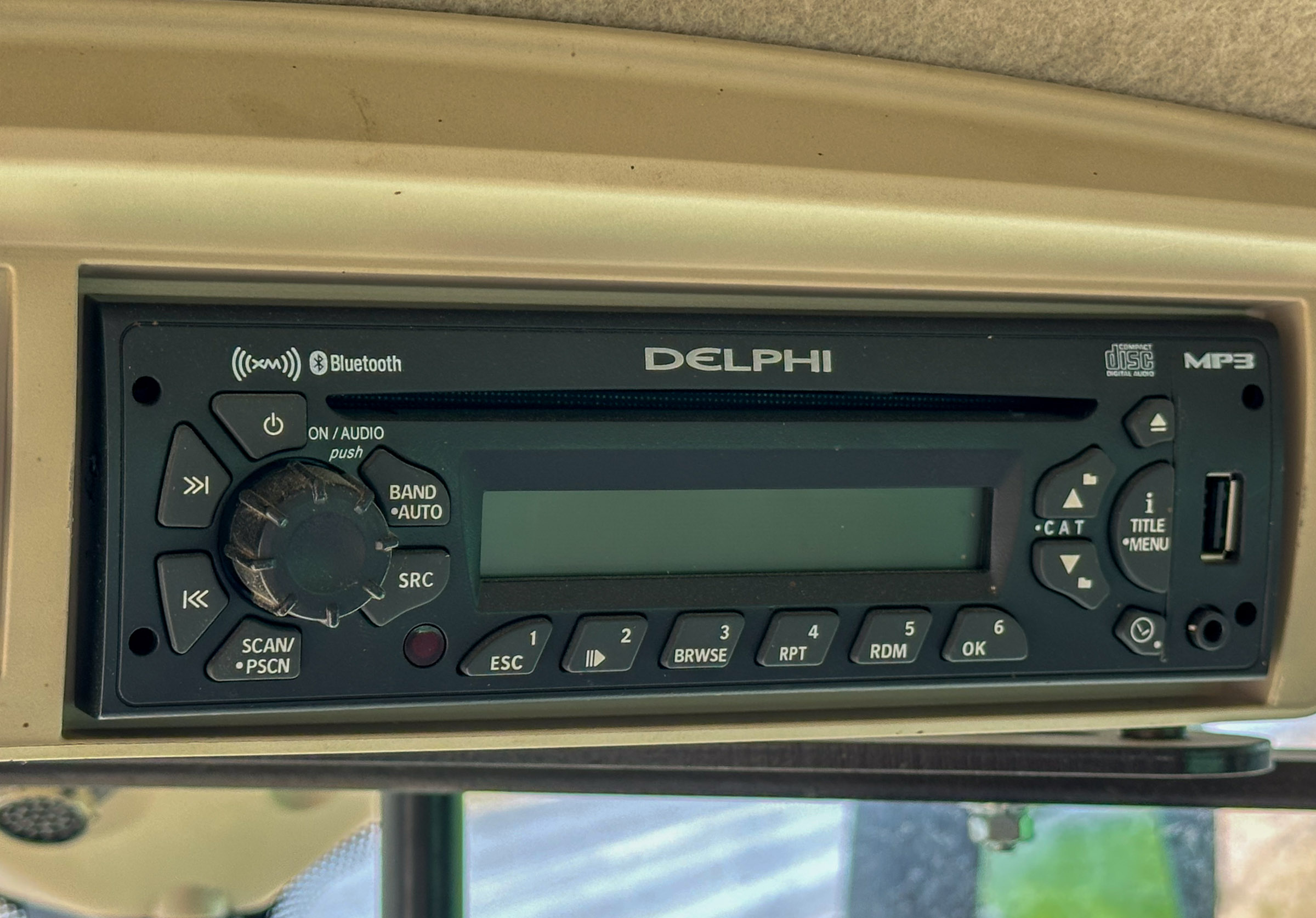 2012 JOHN DEERE S670 - view 14 of 22