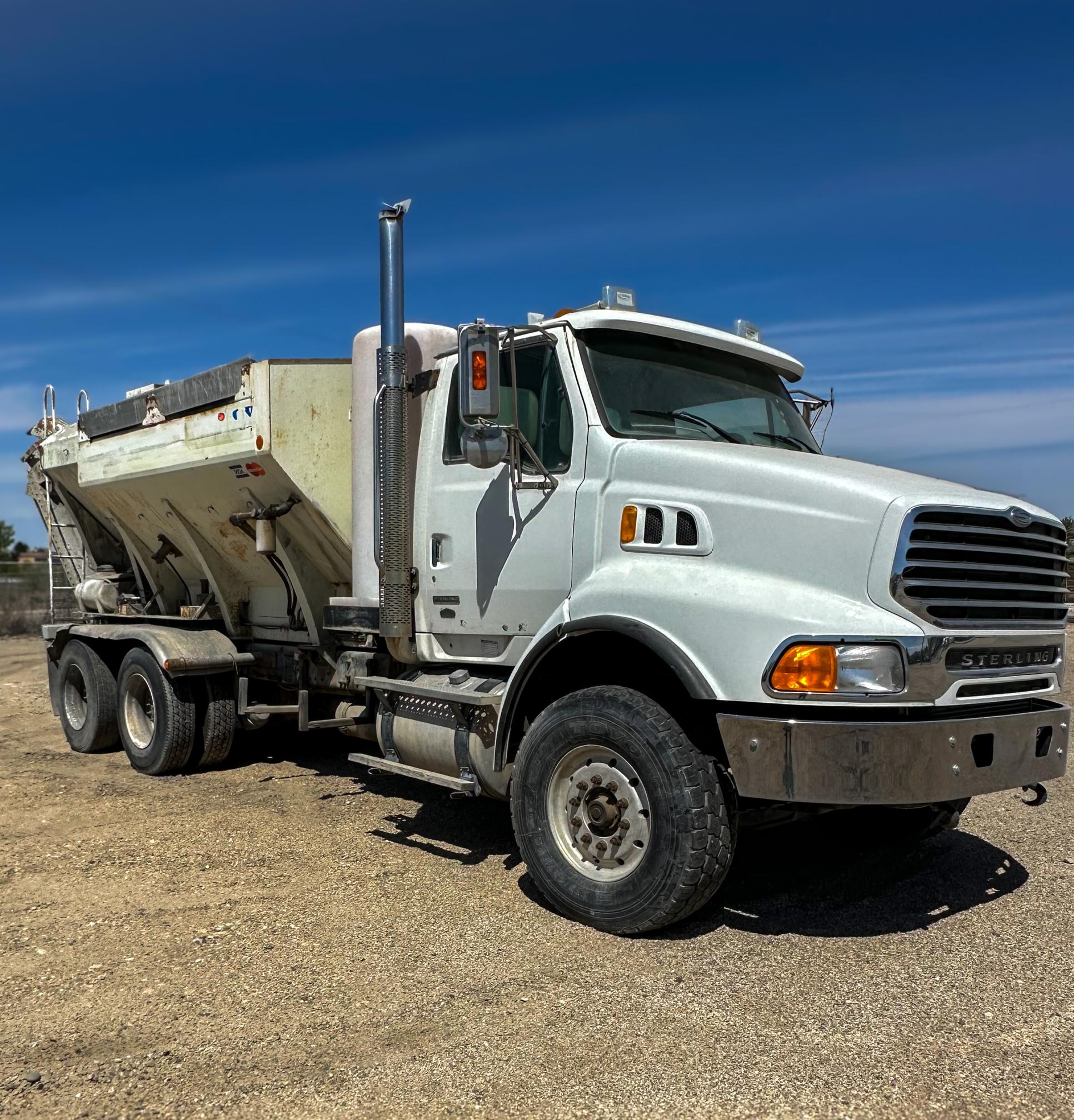 2005 STERLING L9500 - Image 5