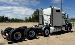2016 MACK Pinnacle - Image 8