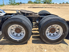 2016 MACK Pinnacle - Image 12