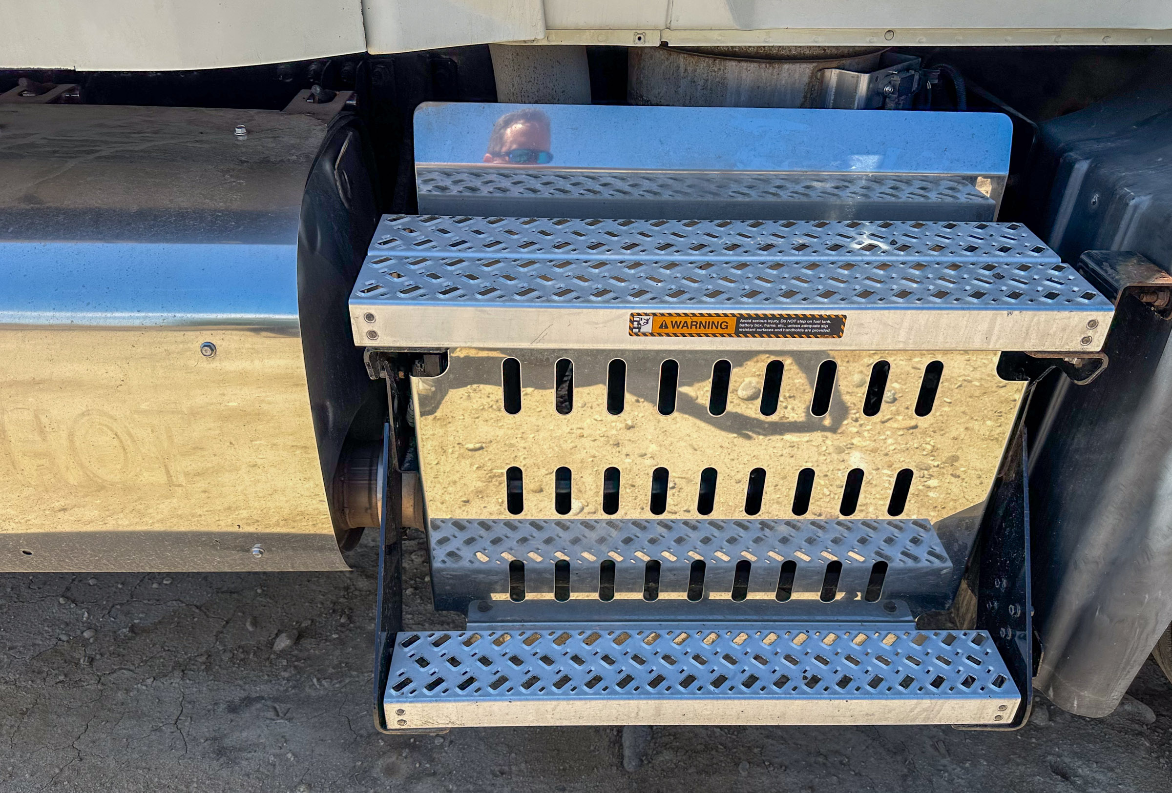 2016 MACK Pinnacle - Image 17