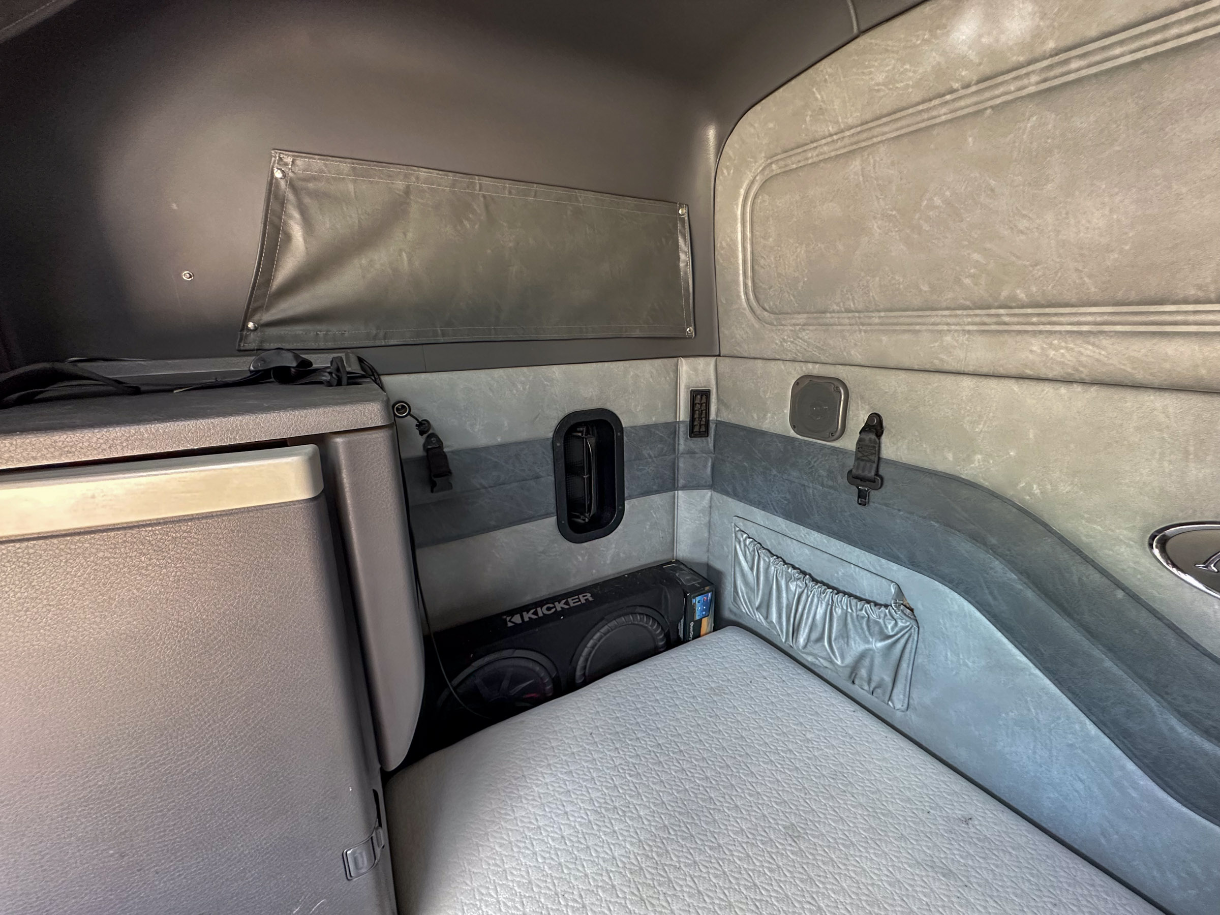 2016 MACK Pinnacle - Image 33