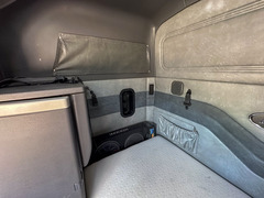 2016 MACK Pinnacle - Image 33