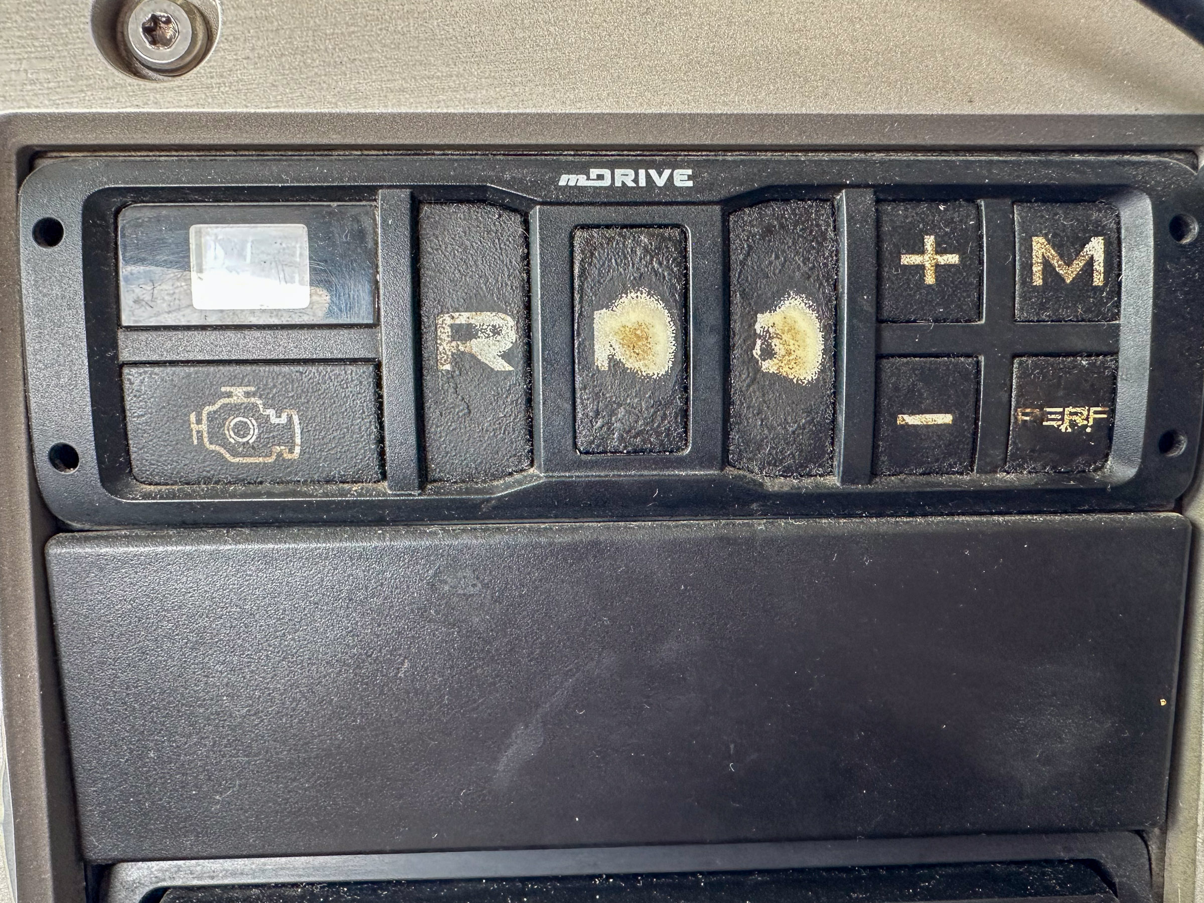 2016 MACK Pinnacle - Image 27