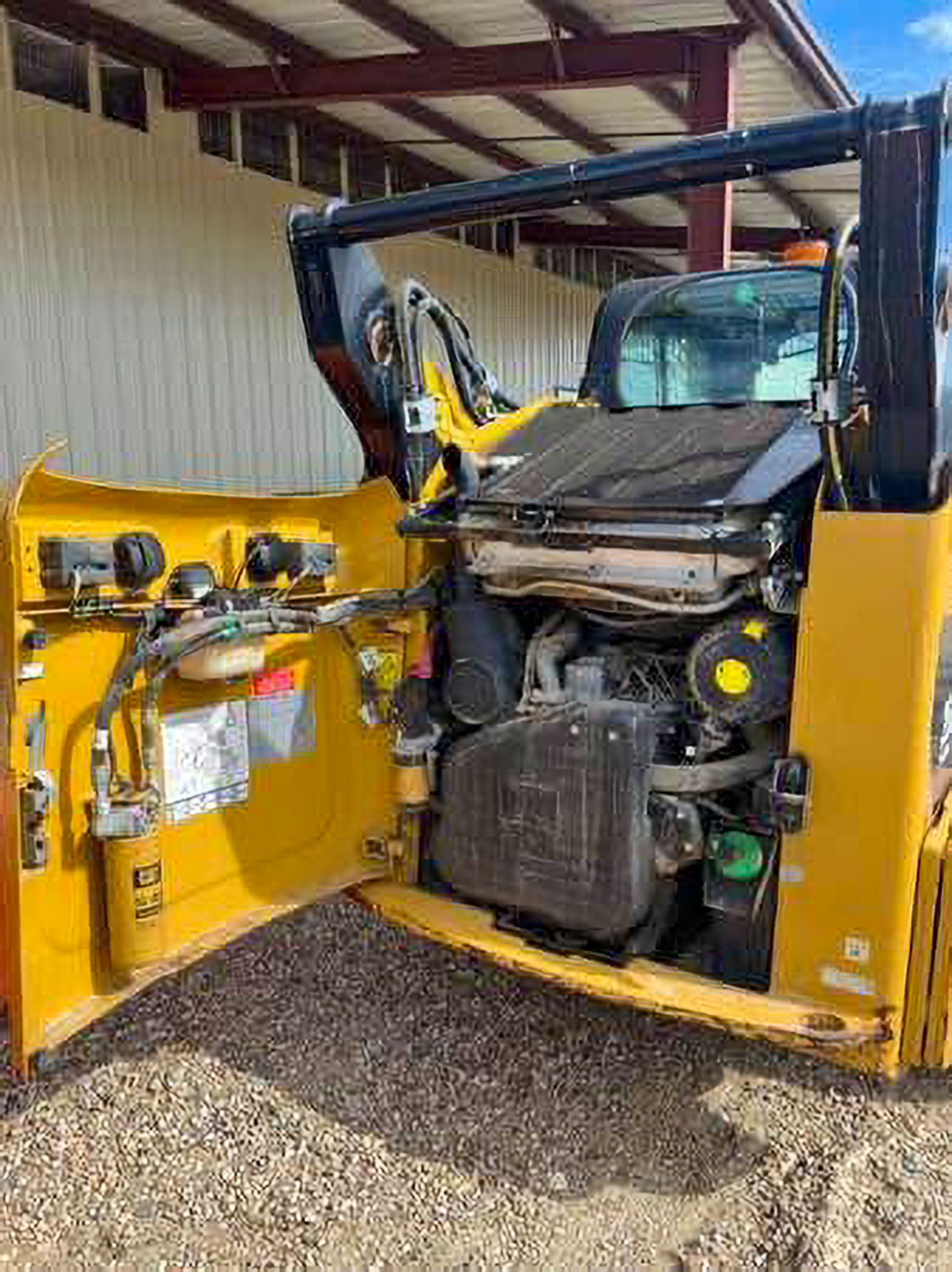 2011 CATERPILLAR 262 C - view 6 of 8