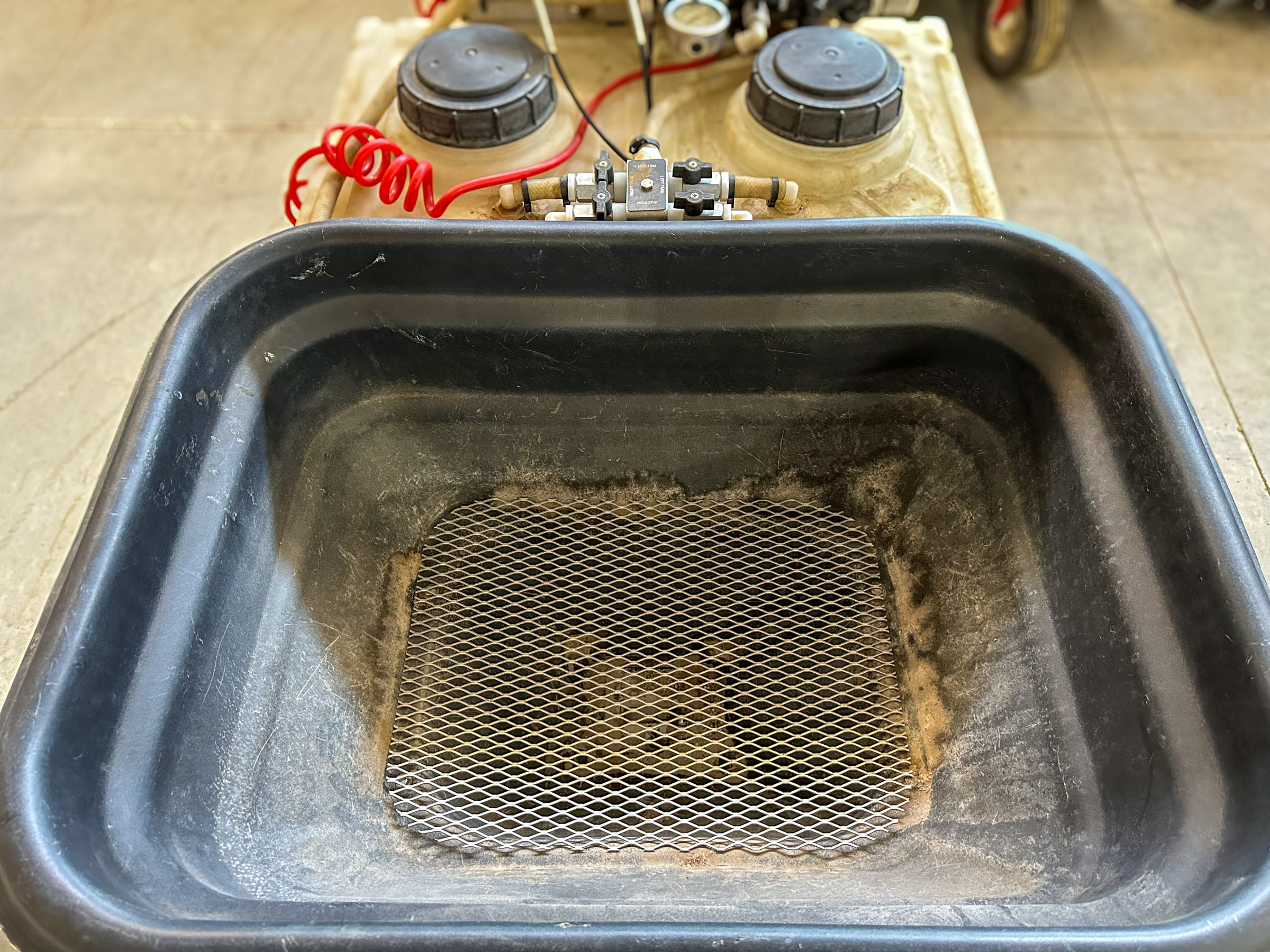 2018 FERRIS MOWERS Spreader/Sprayer - Image 7