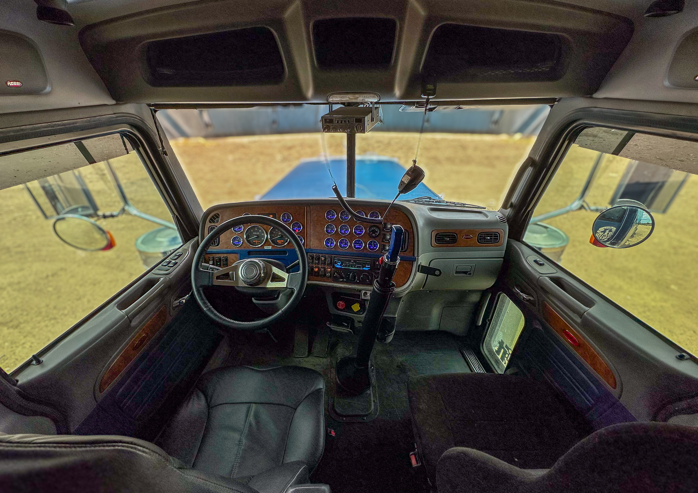 2007 PETERBILT 379 - view 14 of 32