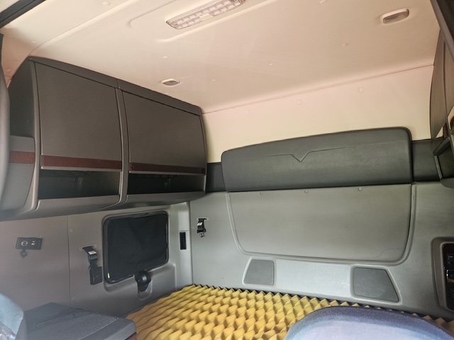 2016 INTERNATIONAL LF517 - view 8 of 11