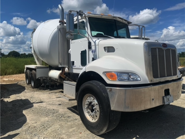 2007 PETERBILT 335 - view 2 of 6